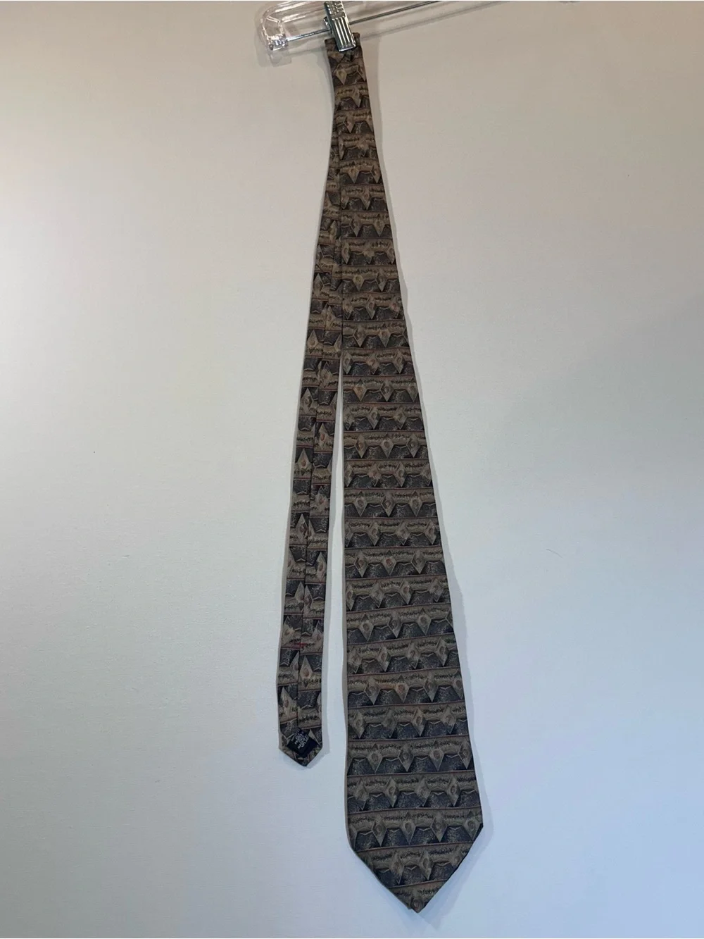 Vintage Barrington Mens 100% Silk Tie Geometric Abstract Made USA Necktie